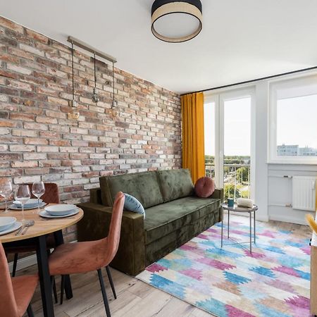 Stylish Apartment Near Wroclavia For 4 Guests By Noclegi Renters Breslavia Exterior foto